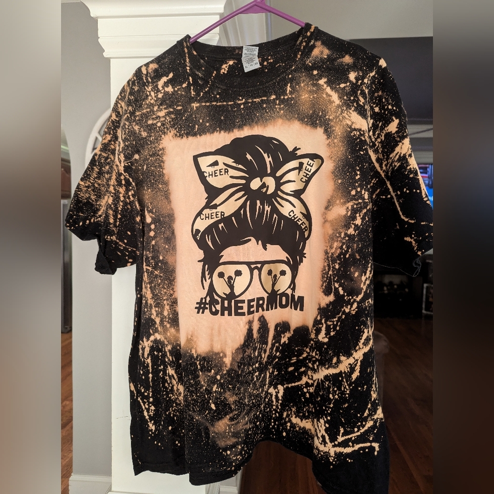 Women's tie dyed vinyl tee